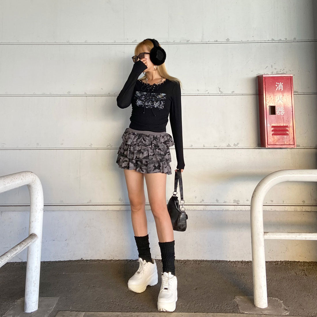 ノンヘッジ non-hedge カットティアードスカート (グレー) グレー