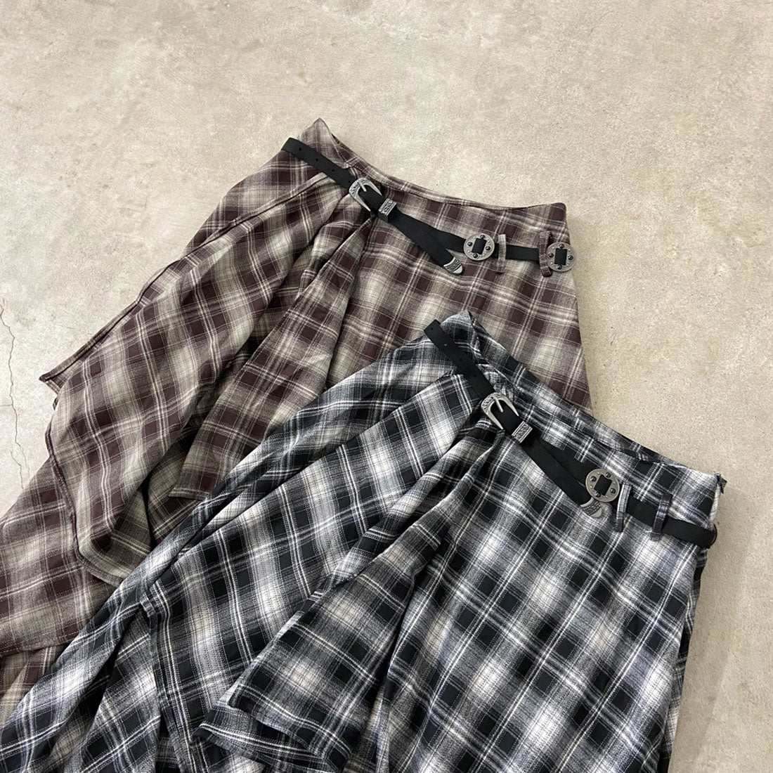 ノンヘッジ non-hedge ベルト付きイレヘムチェックロングスカート (ブラウン) ブラウン