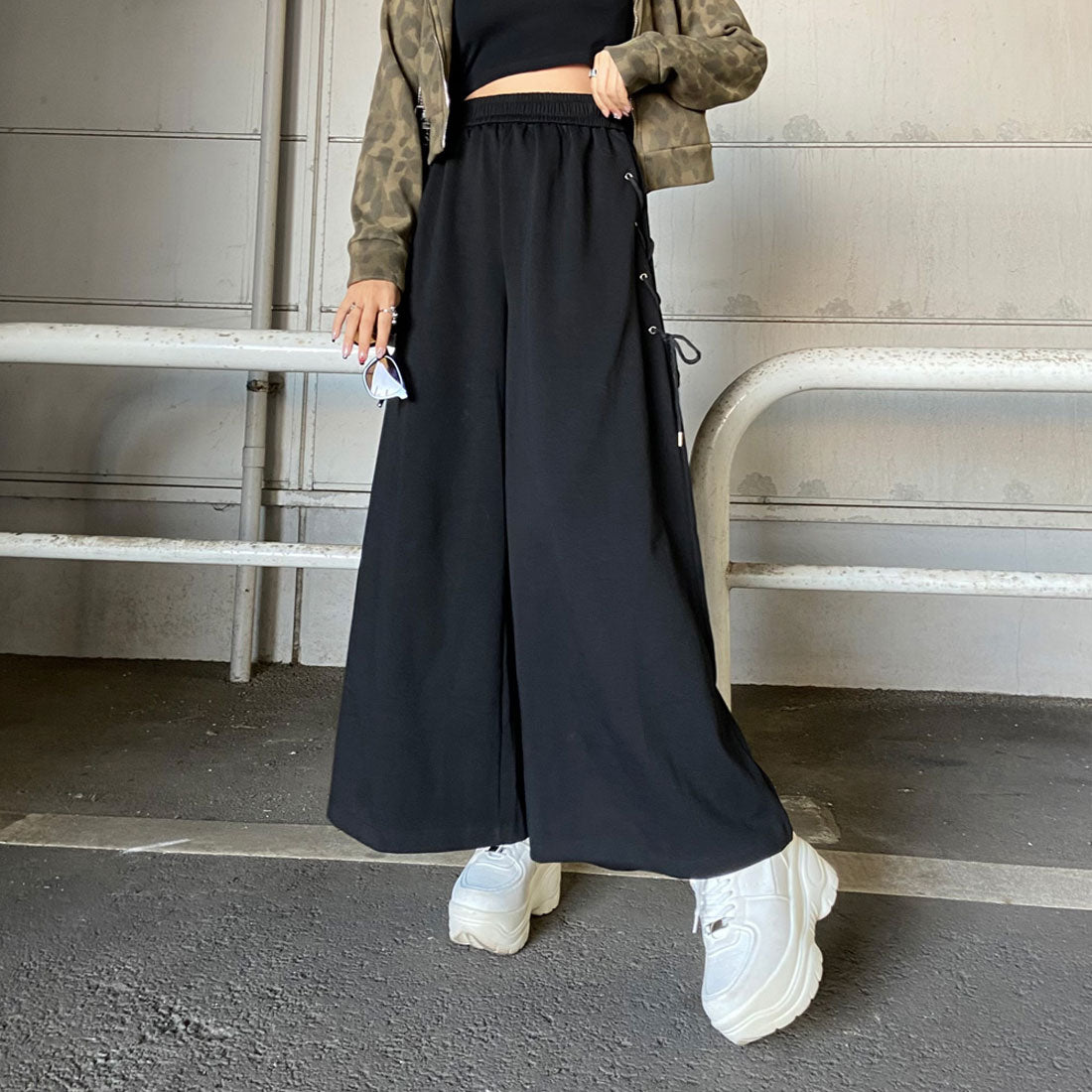 ノンヘッジ non-hedge サイドレースアップカットワイドパンツ (グレー) グレー