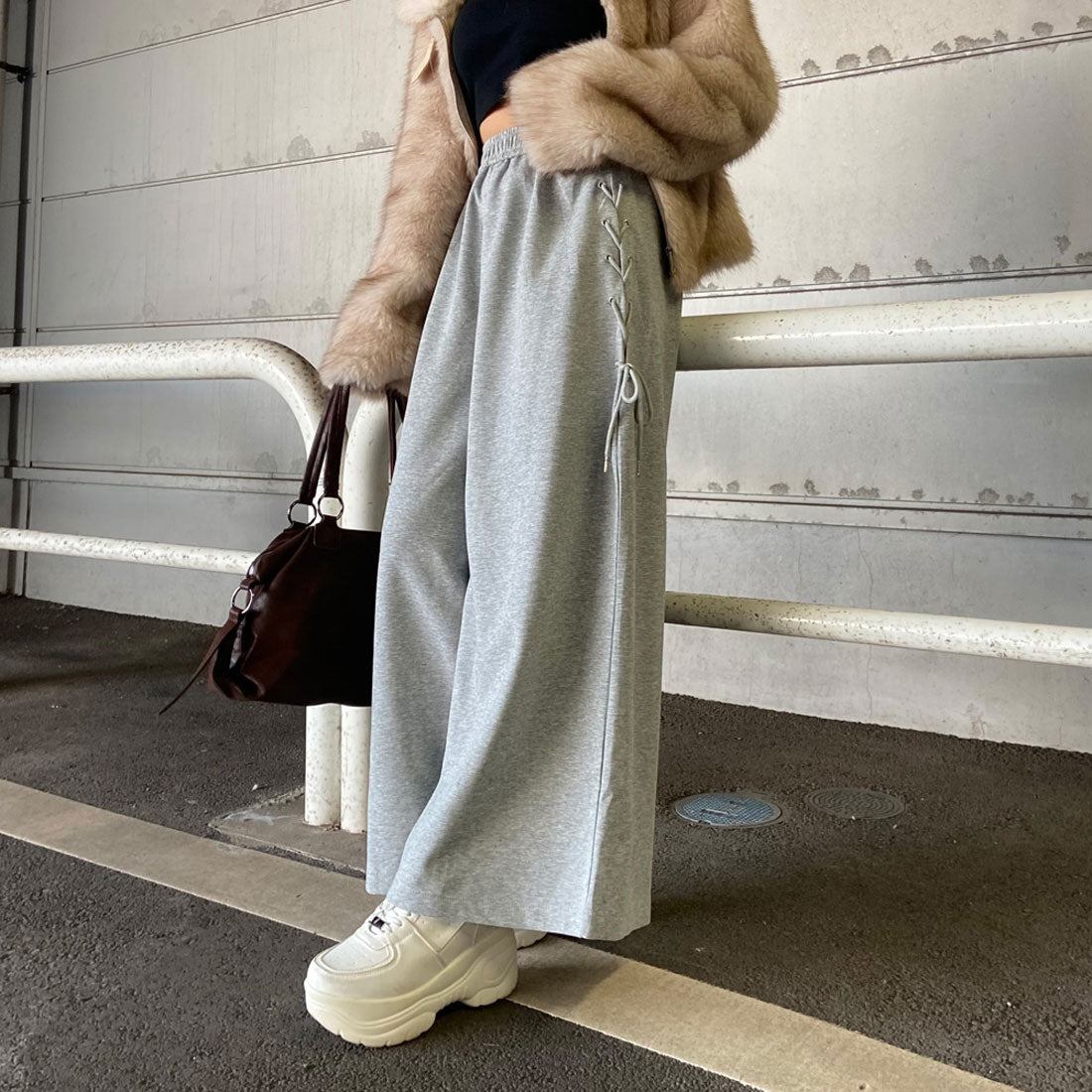 ノンヘッジ non-hedge サイドレースアップカットワイドパンツ (グレー) グレー