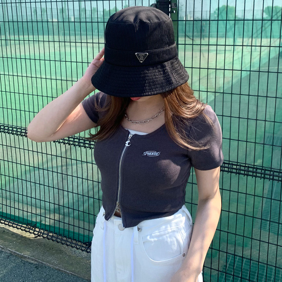 non-hedge WZIP logo plate short top
