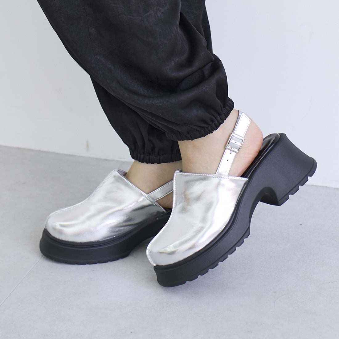 中心線防水台木鞋涼鞋