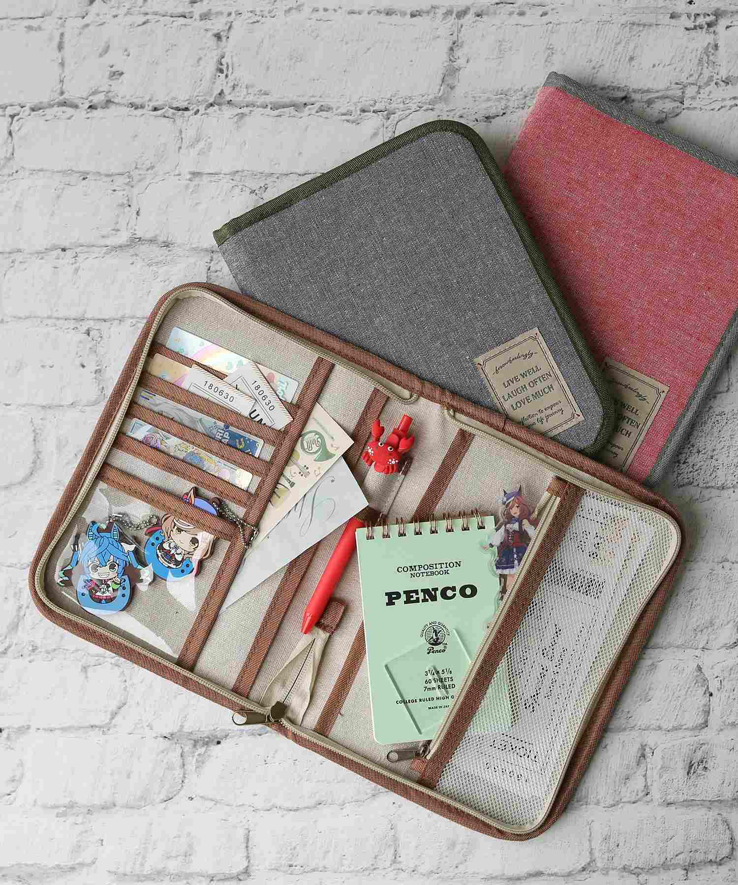 コレカラ colleca la ステーショナリーマルチポーチ