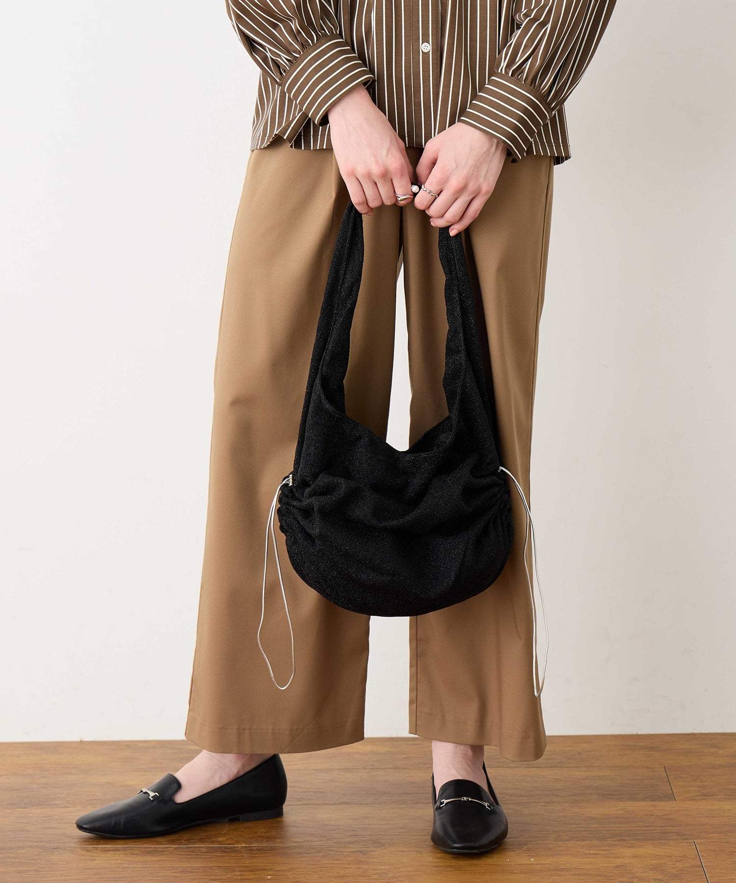 ルスークホリデー LE SOUK HOLIDAY グリッタートートBAG (ブラック) ブラック