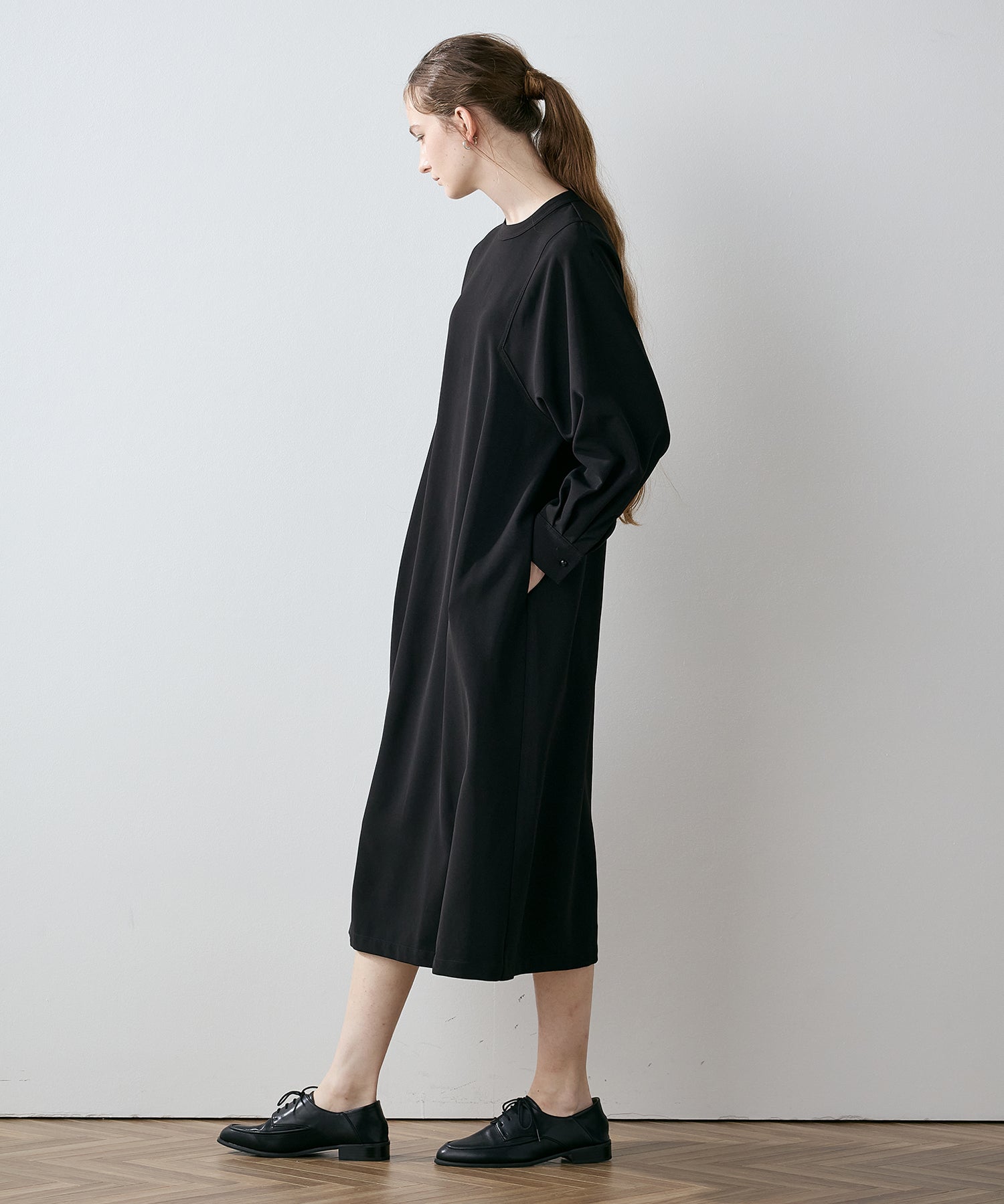 LE SOUK HOLIDAY Cut Georgette Dress