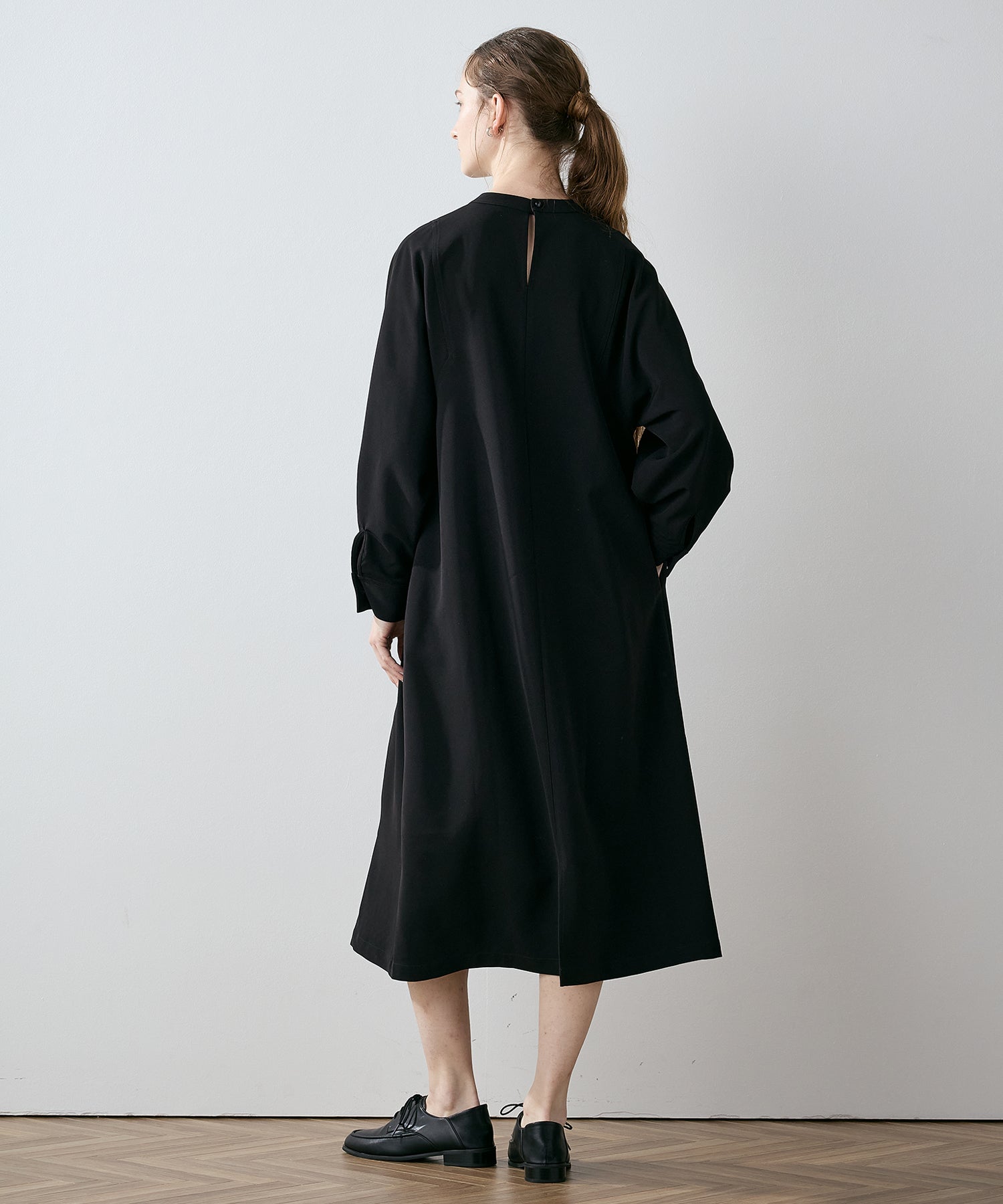 LE SOUK HOLIDAY Cut Georgette Dress