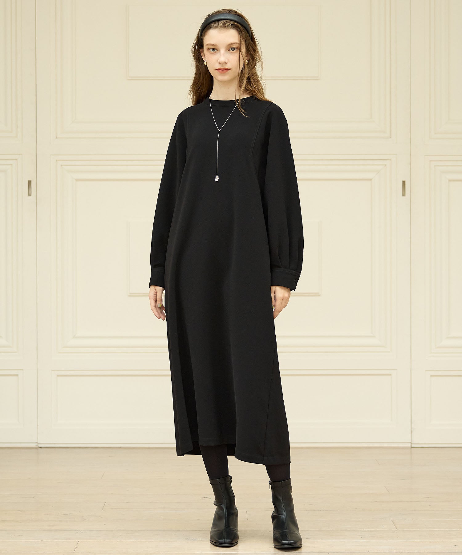 LE SOUK HOLIDAY Cut Georgette Dress