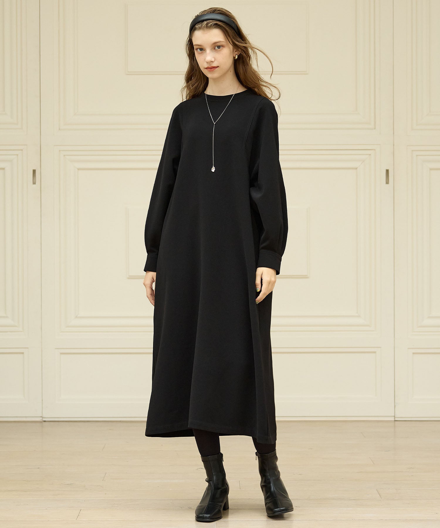 LE SOUK HOLIDAY Cut Georgette Dress