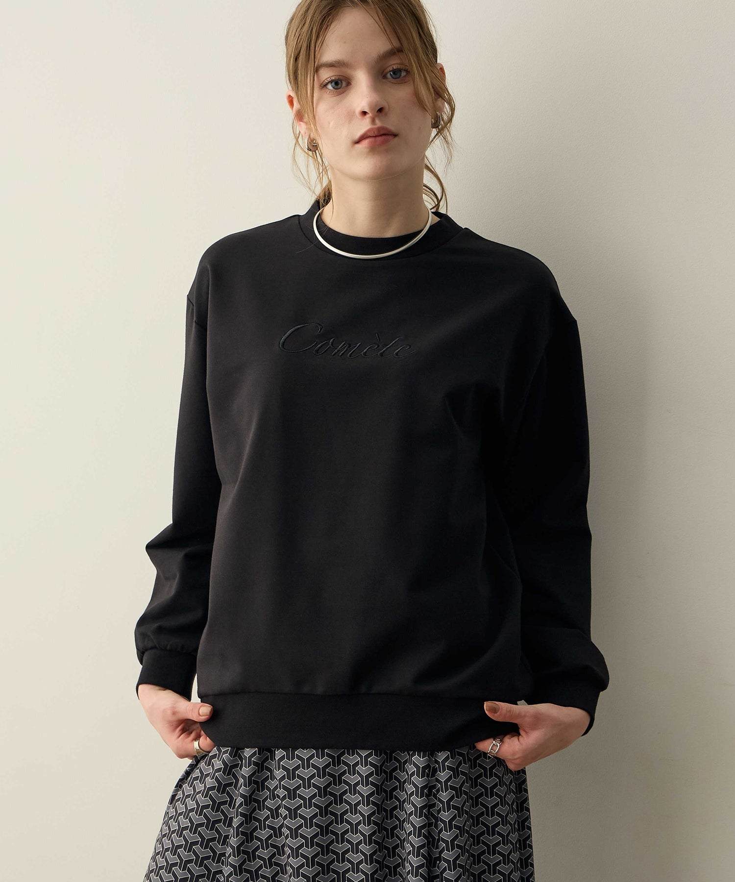 ルスークホリデー LE SOUK HOLIDAY 刺しゅうスウェット (ブラック) ブラック