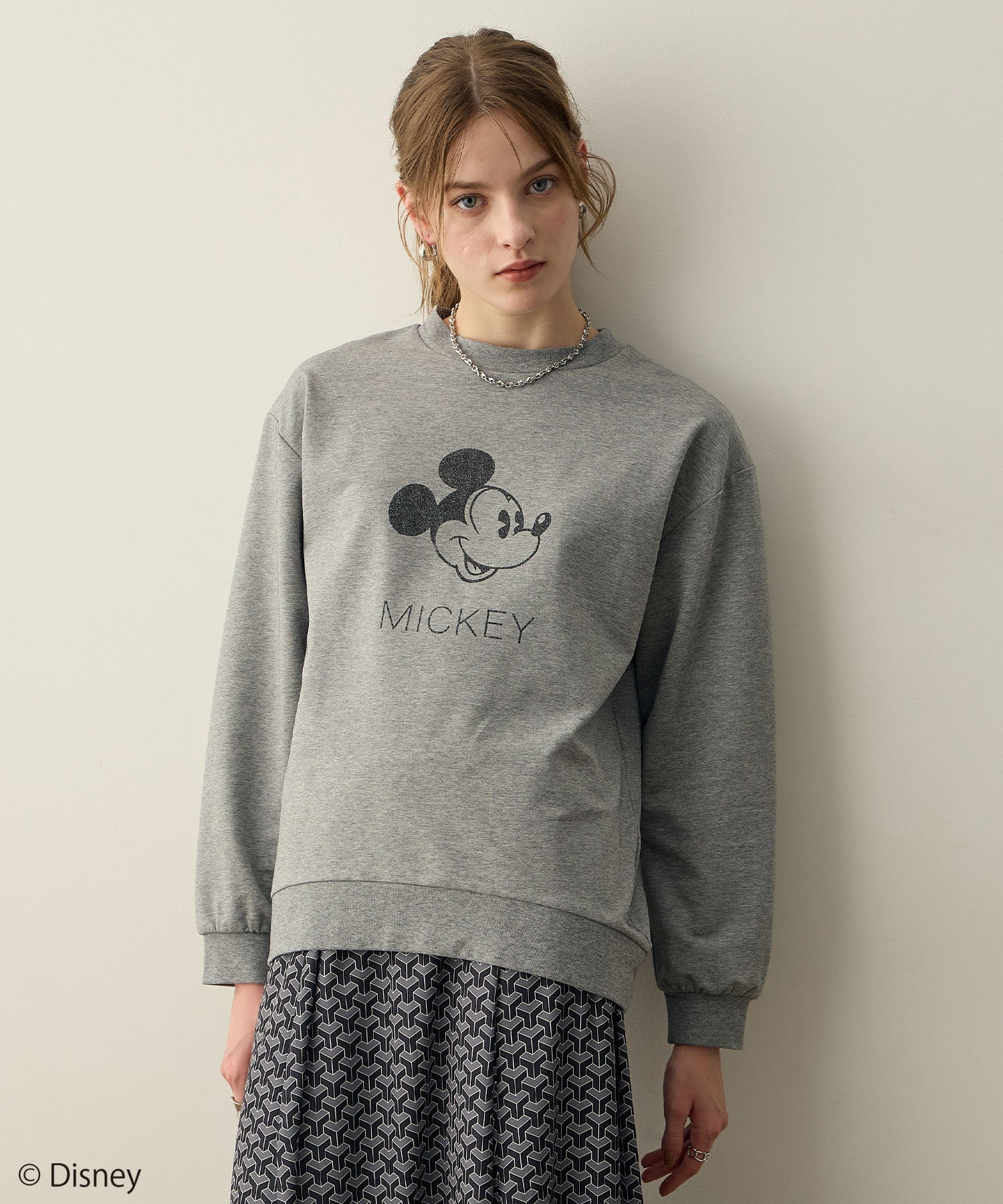 ルスークホリデー LE SOUK HOLIDAY Mickey Mouse/モチーフスウェット (ライトグレー) ライトグレー
