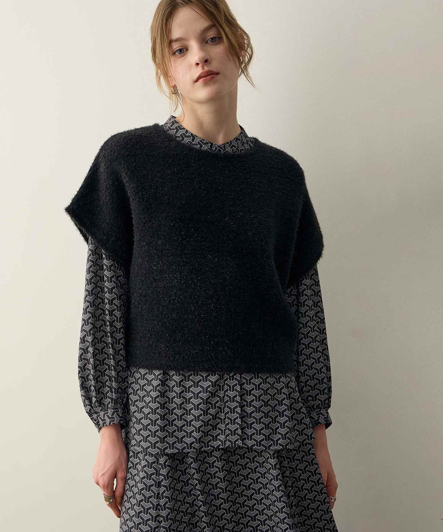 ルスークホリデー LE SOUK HOLIDAY ラメメッシュベスト (オフホワイト) オフホワイト