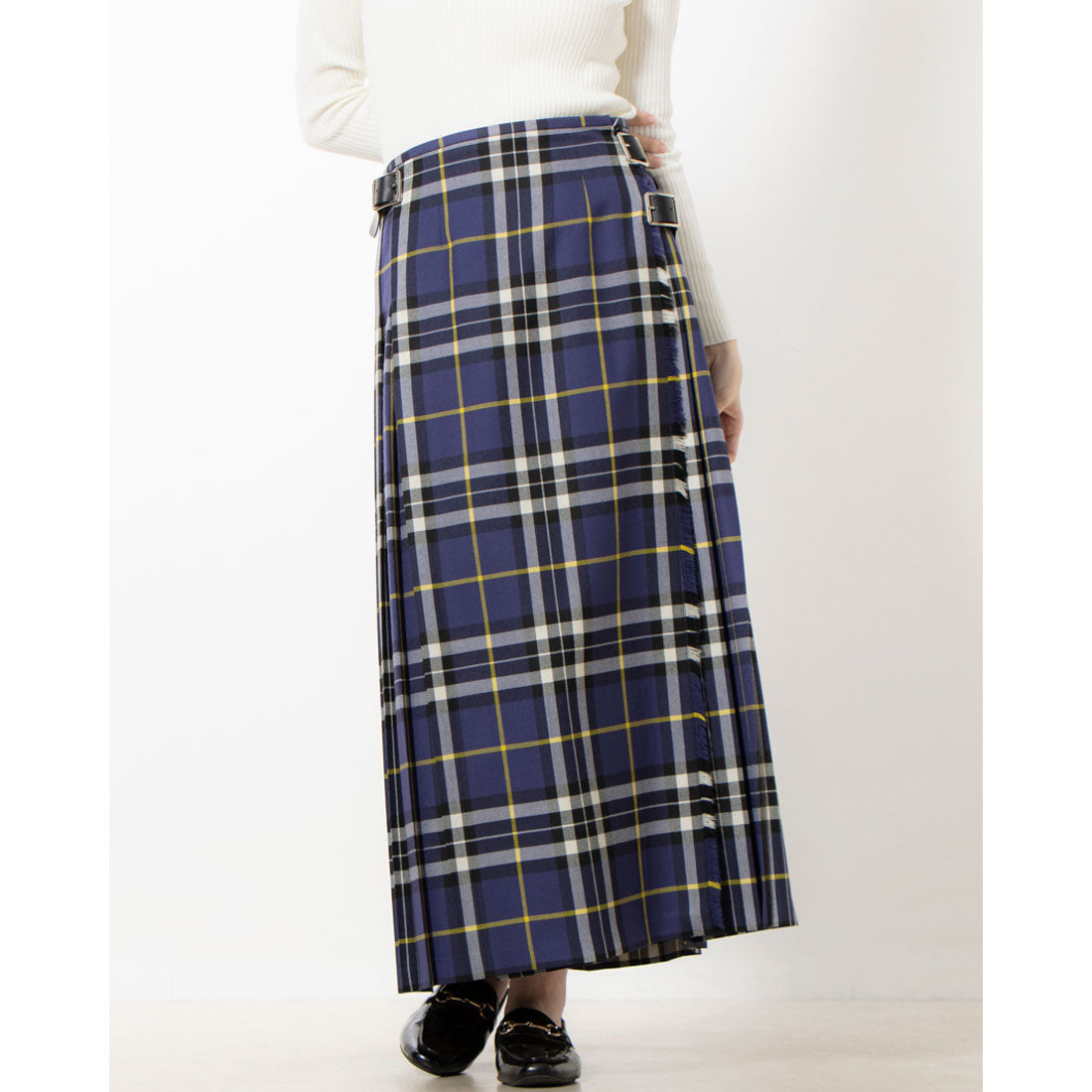 O'NEIL of DUBLIN wrap skirt