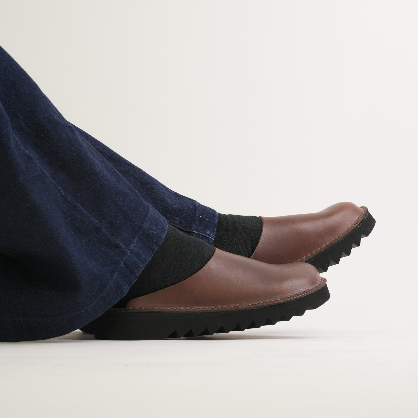 オーガニックハンドルーム Organic handloom DELFT OH025208 (DARK BROWN) DARK BROWN