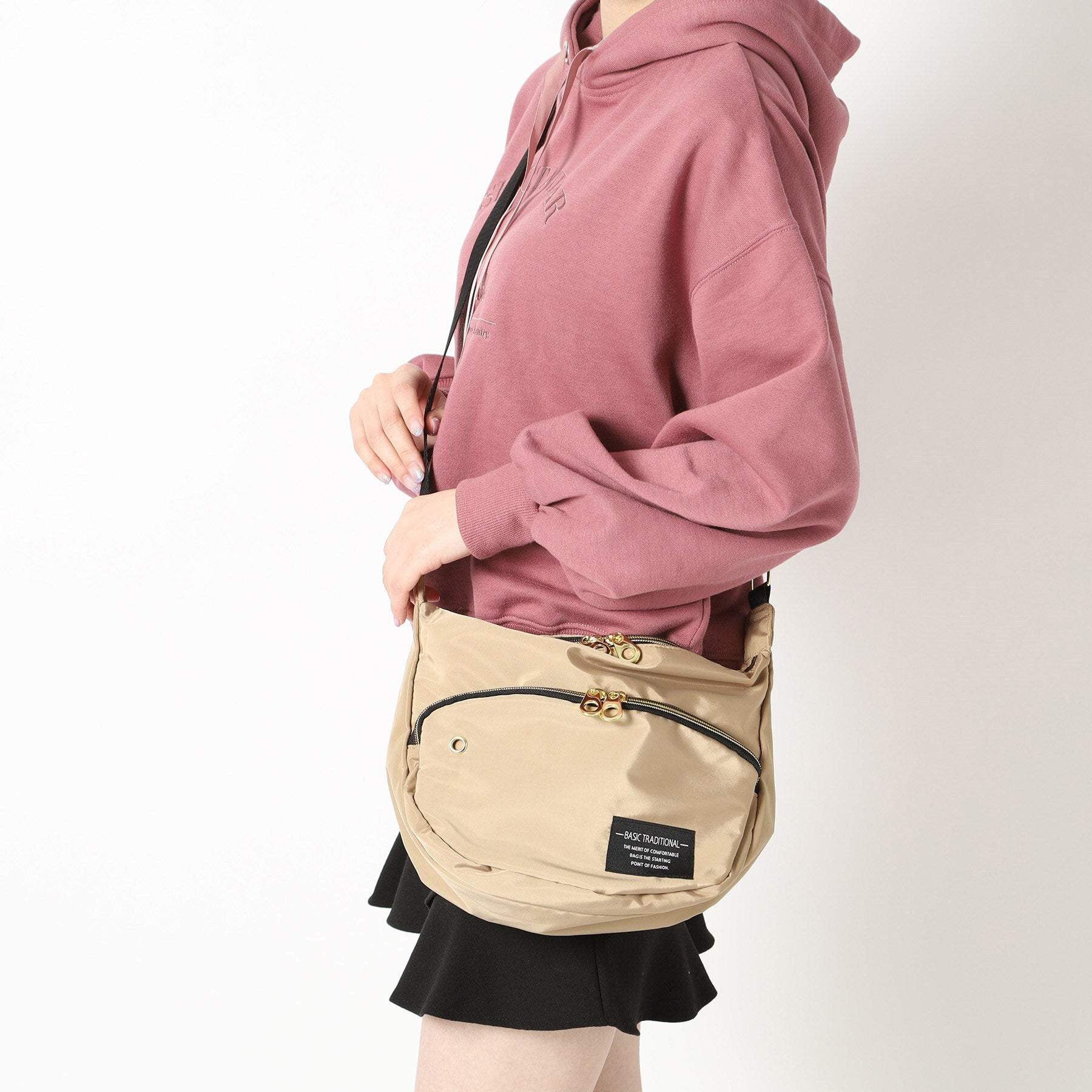 オーバータッシェ Ober Tashe 防花粉 軽量 高密度ポリ半月ミニショルダー