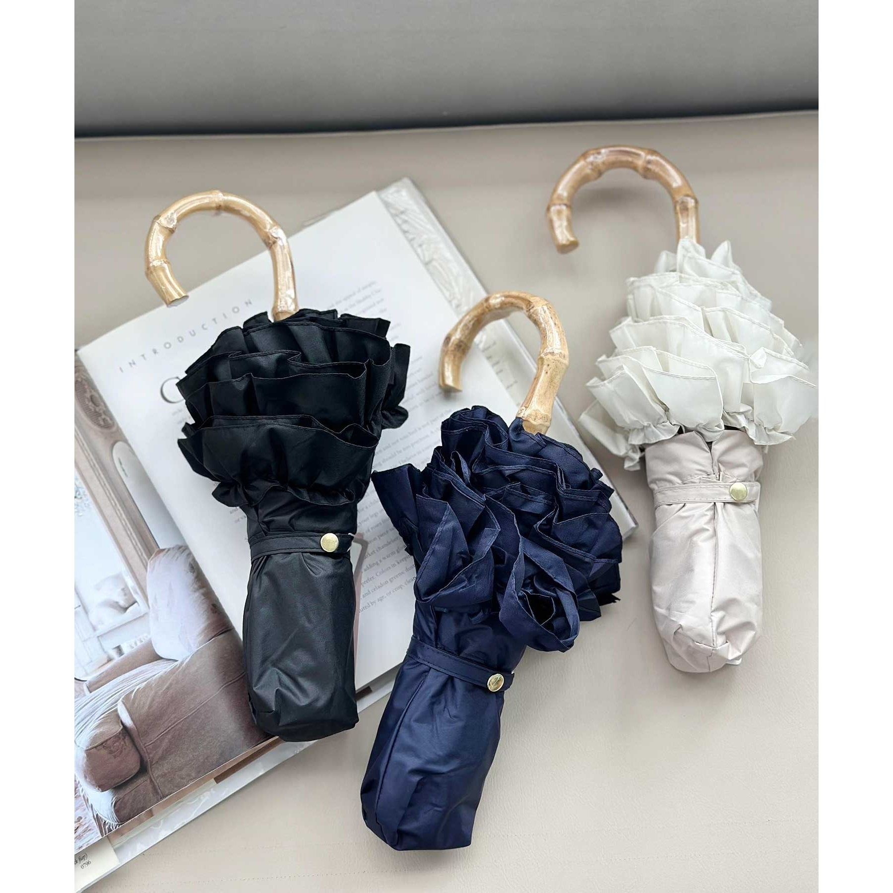 オーバータッシェ Ober Tashe 完全遮光 遮光率100% 晴雨兼用日傘 リボン折りたたみ傘 (オフホワイト(003)) オフホワイト(003)