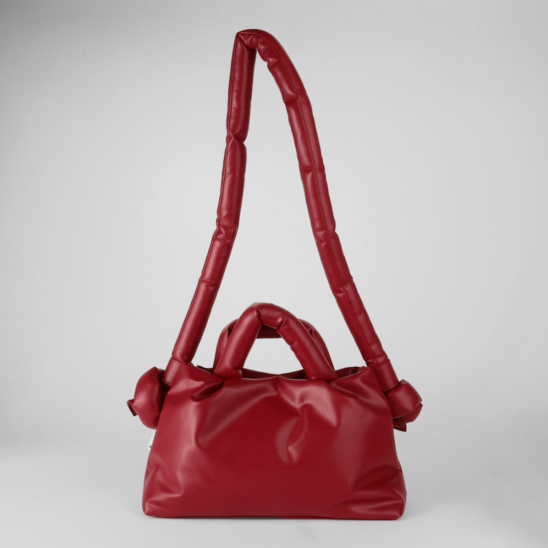 オレンド OLEND ショルダーバッグ ミニオナ ヴィーガンレザー チェリーレッド 2WAY MINIONA VEGAN LEATHER CHERRY (チェリーレッド) チェリーレッド