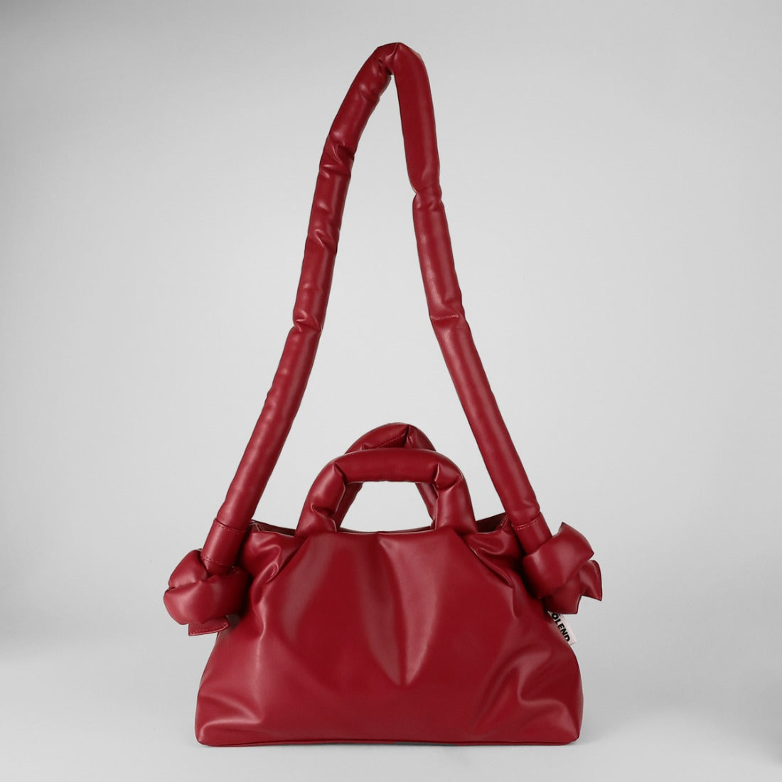 オレンド OLEND ショルダーバッグ ミニオナ ヴィーガンレザー チェリーレッド 2WAY MINIONA VEGAN LEATHER CHERRY (チェリーレッド) チェリーレッド