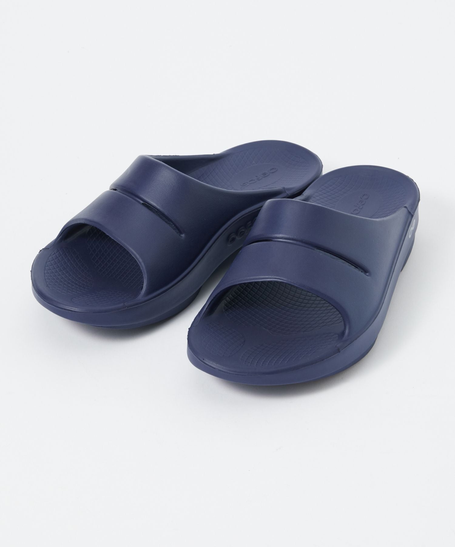 ウーフォス OOFOS THE AFTER RUN Ooahh サンダル ウーアー リカバリーサンダル メンズ レディース コンフォートサンダル スポーツサン (ウォータードロップ) ウォータードロップ