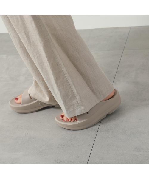 ウーフォス OOFOS OOFOS リカバリーサンダル OOMEGA OOAHH 1110 厚底 (NOMAD/ベージュ) NOMAD/ベージュ