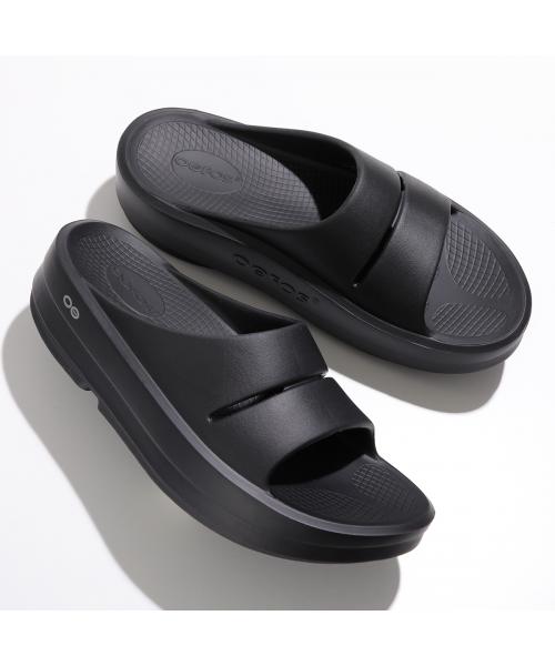 ウーフォス OOFOS OOFOS リカバリーサンダル OOMEGA OOAHH 1110 厚底 (NOMAD/ベージュ) NOMAD/ベージュ