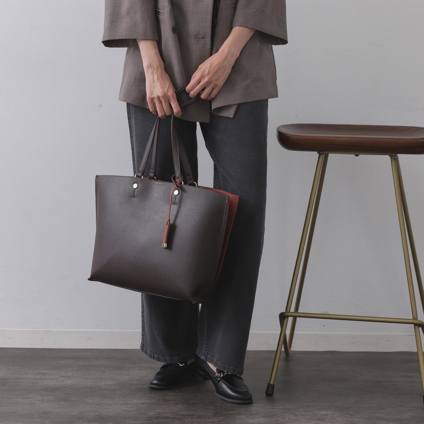 オペーク ドット クリップ OPAQUE.CLIP 【名品/A4サイズ対応】バイカラースムーストートバッグ (ブラウン(544)) ブラウン(544)