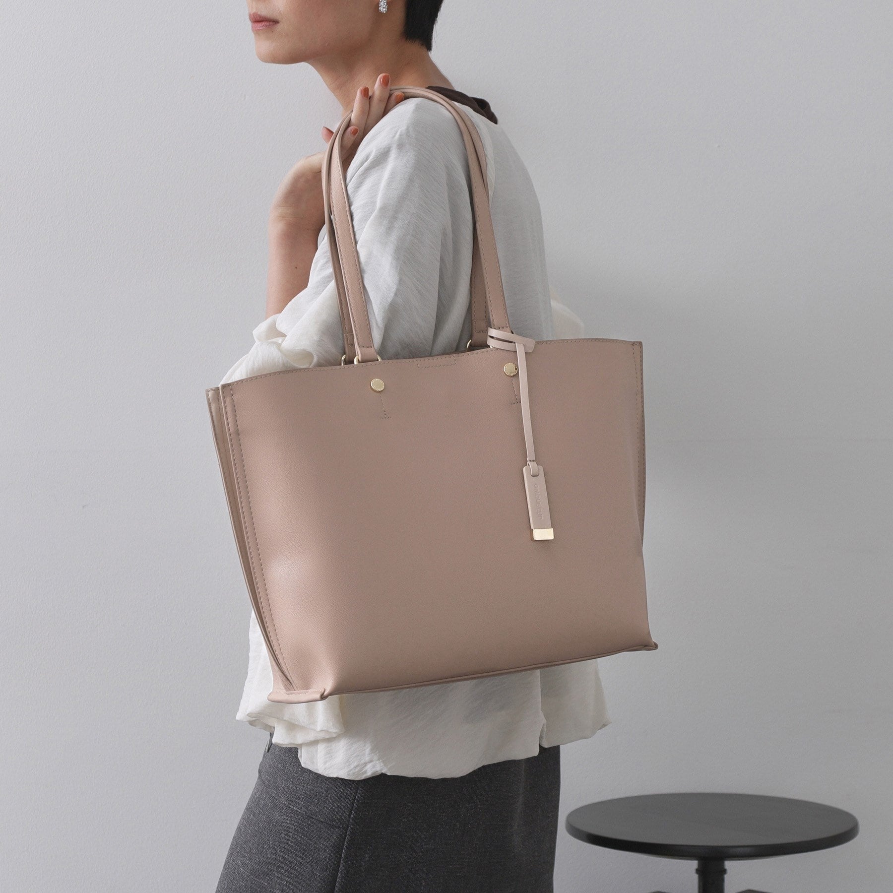 オペーク ドット クリップ OPAQUE.CLIP 【名品/A4サイズ対応】バイカラースムーストートバッグ (ベージュ(552)) ベージュ(552)