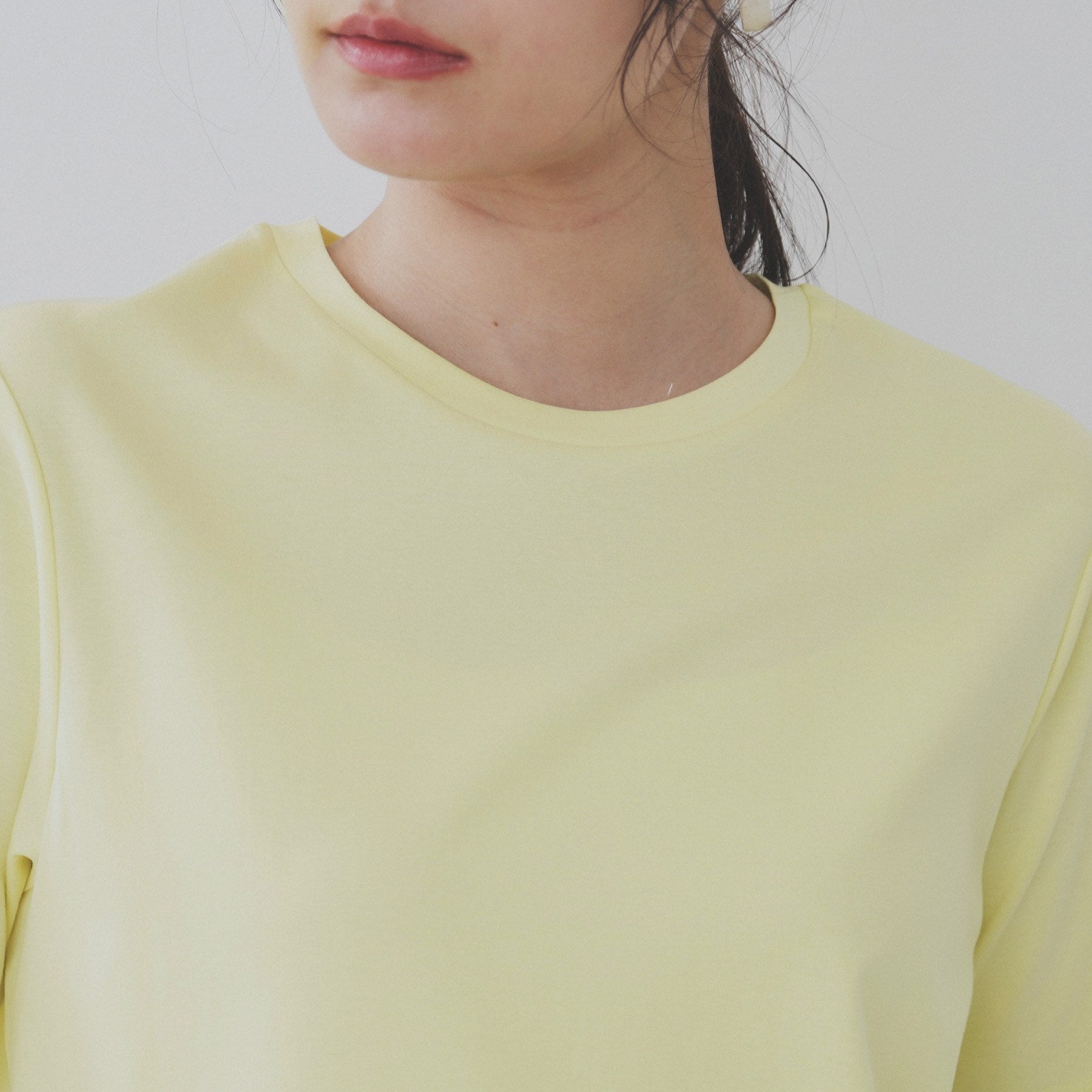 オペーク ドット クリップ OPAQUE.CLIP 《5color》ベーシックTシャツ【接触冷感/洗濯機洗い可】 (チャコールグレー(014)) チャコールグレー(014)