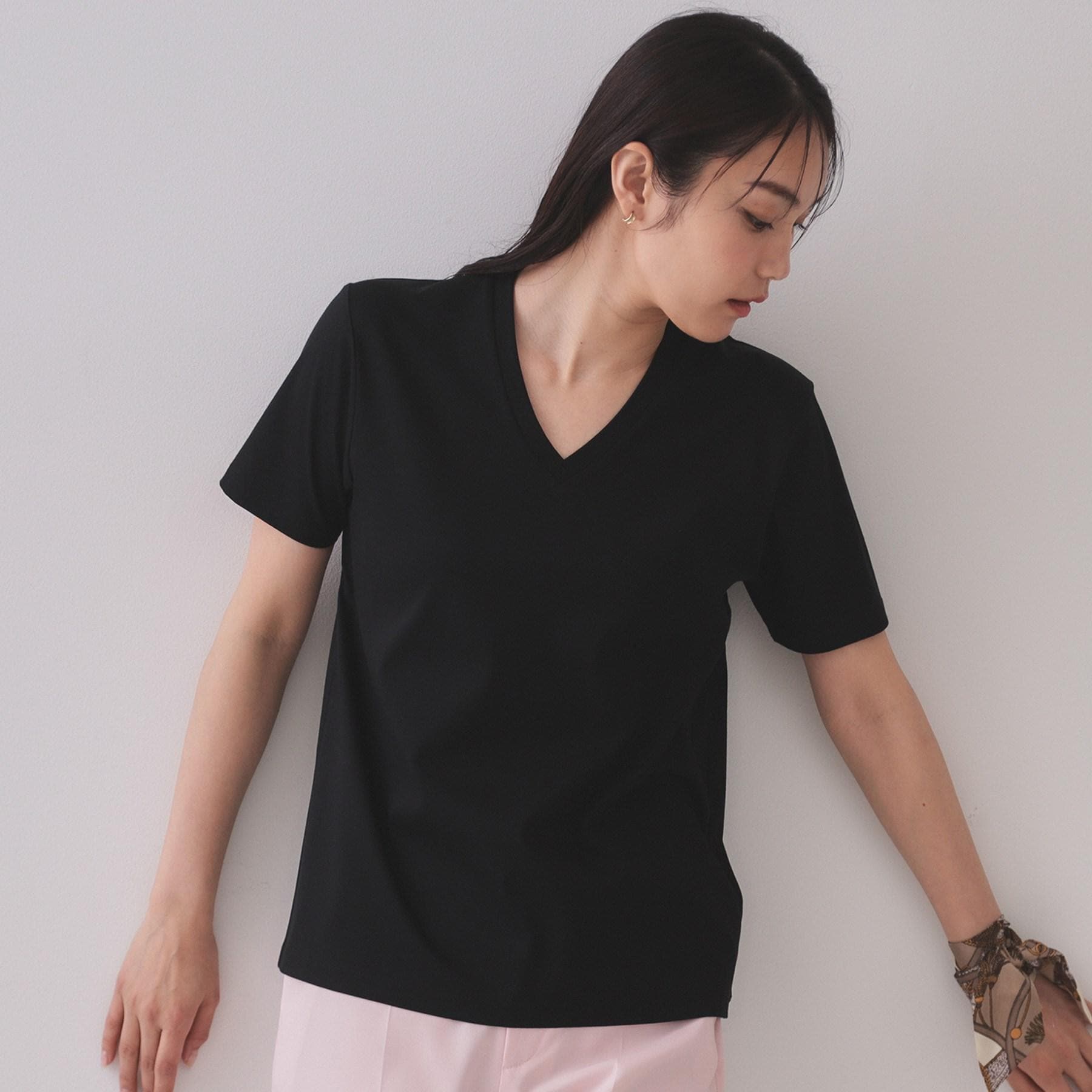 オペーク ドット クリップ OPAQUE.CLIP 《5color》VネックベーシックTシャツ【接触冷感/洗濯機洗い可】 (ブラック(019)) ブラック(019)