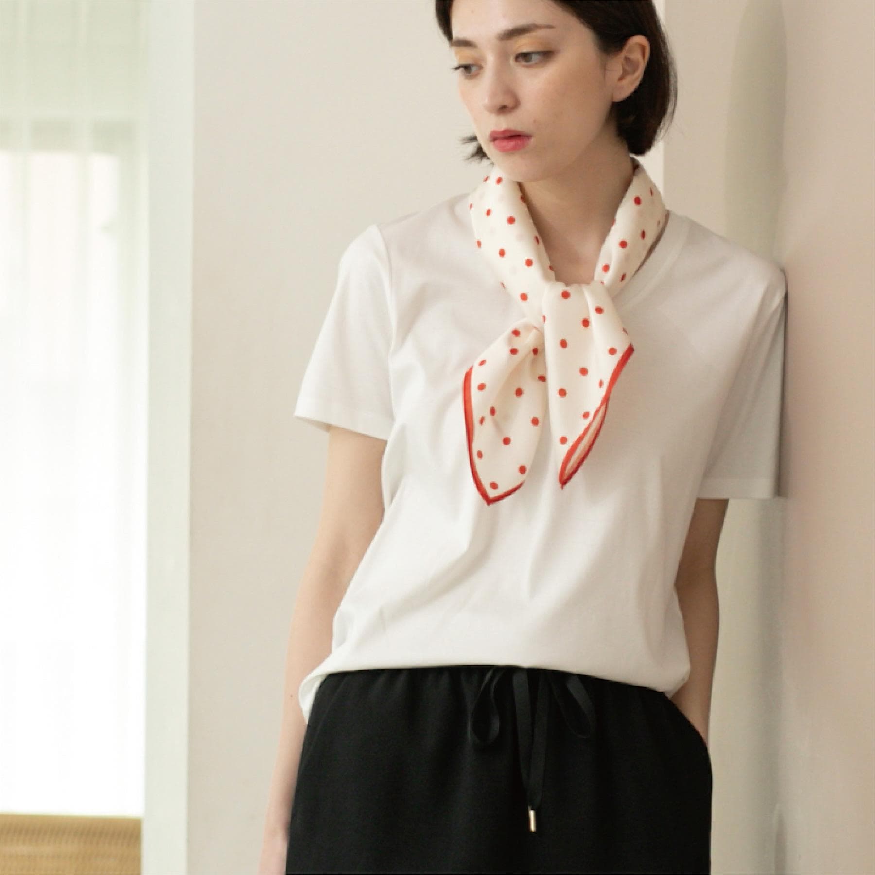 オペーク ドット クリップ OPAQUE.CLIP 《5color》VネックベーシックTシャツ【接触冷感/洗濯機洗い可】 (ホワイト(001)) ホワイト(001)