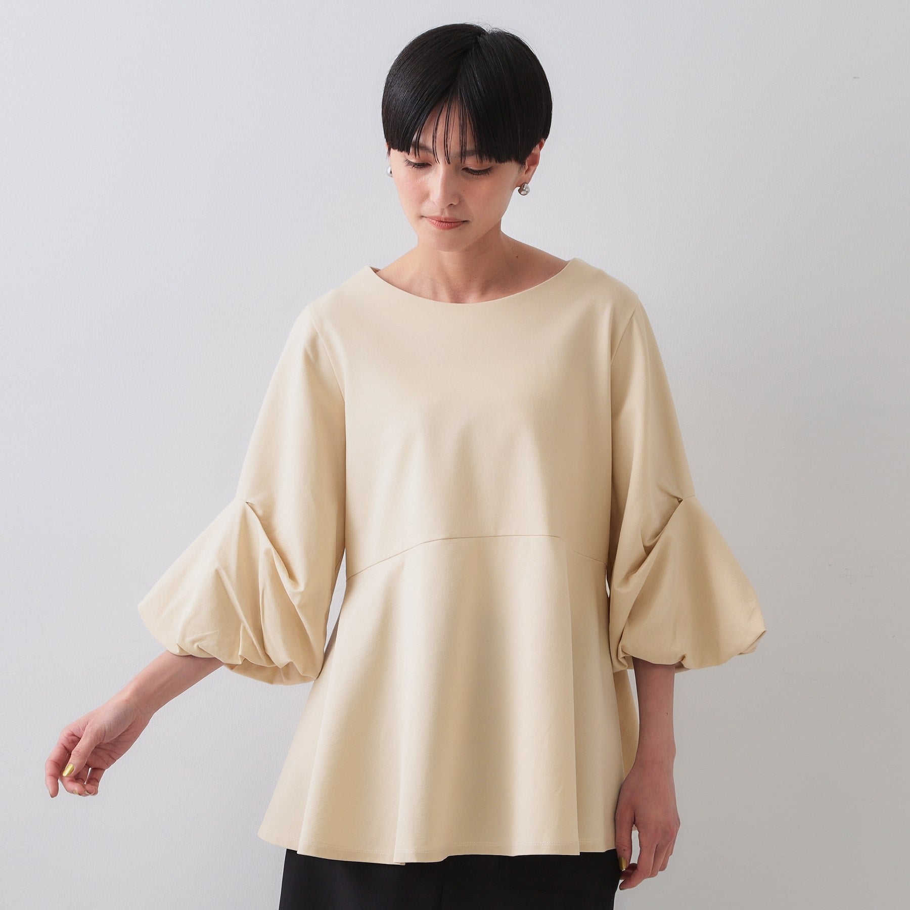 オペーク ドット クリップ OPAQUE.CLIP タックスリーブペプラムトップス【洗濯機洗い可】 (ホワイト(001)) ホワイト(001)