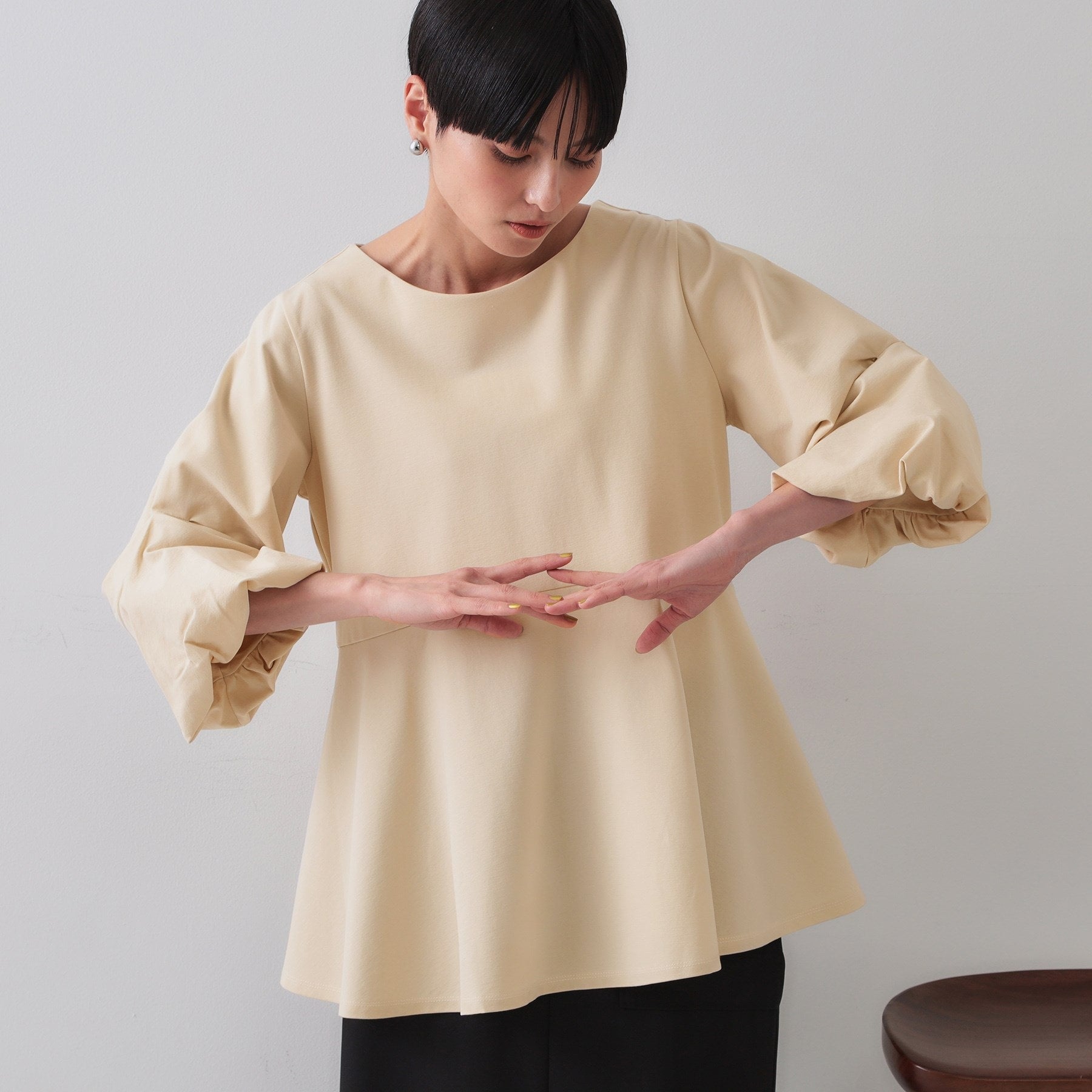 オペーク ドット クリップ OPAQUE.CLIP タックスリーブペプラムトップス【洗濯機洗い可】 (ホワイト(001)) ホワイト(001)