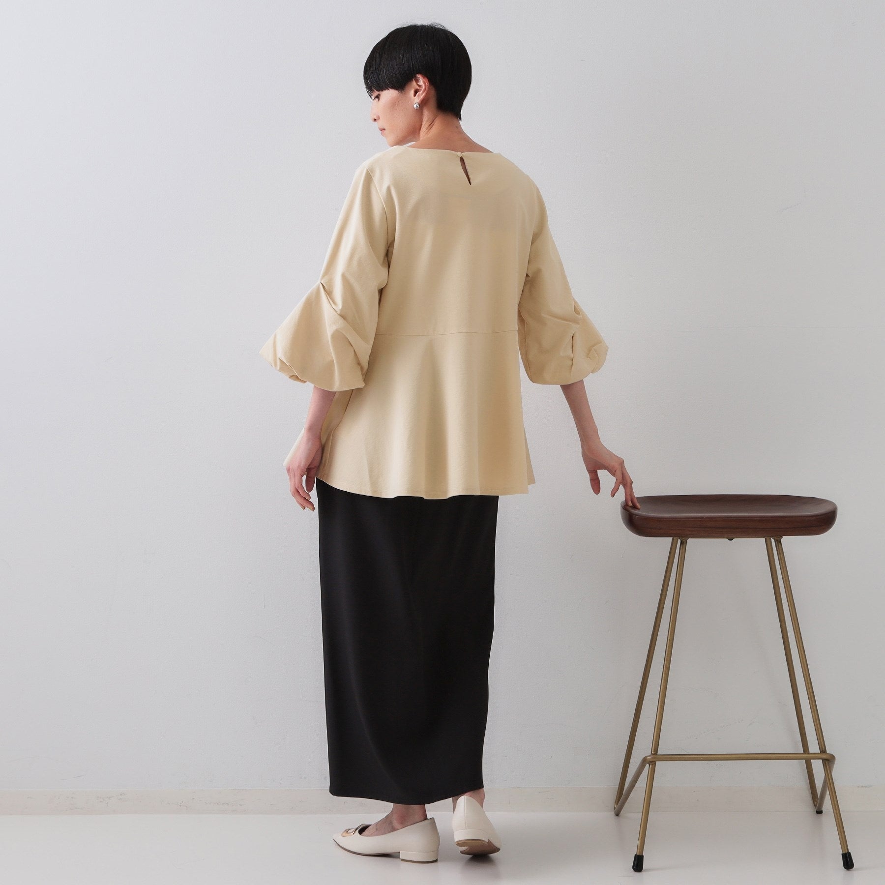 オペーク ドット クリップ OPAQUE.CLIP タックスリーブペプラムトップス【洗濯機洗い可】 (ライトベージュ(051)) ライトベージュ(051)