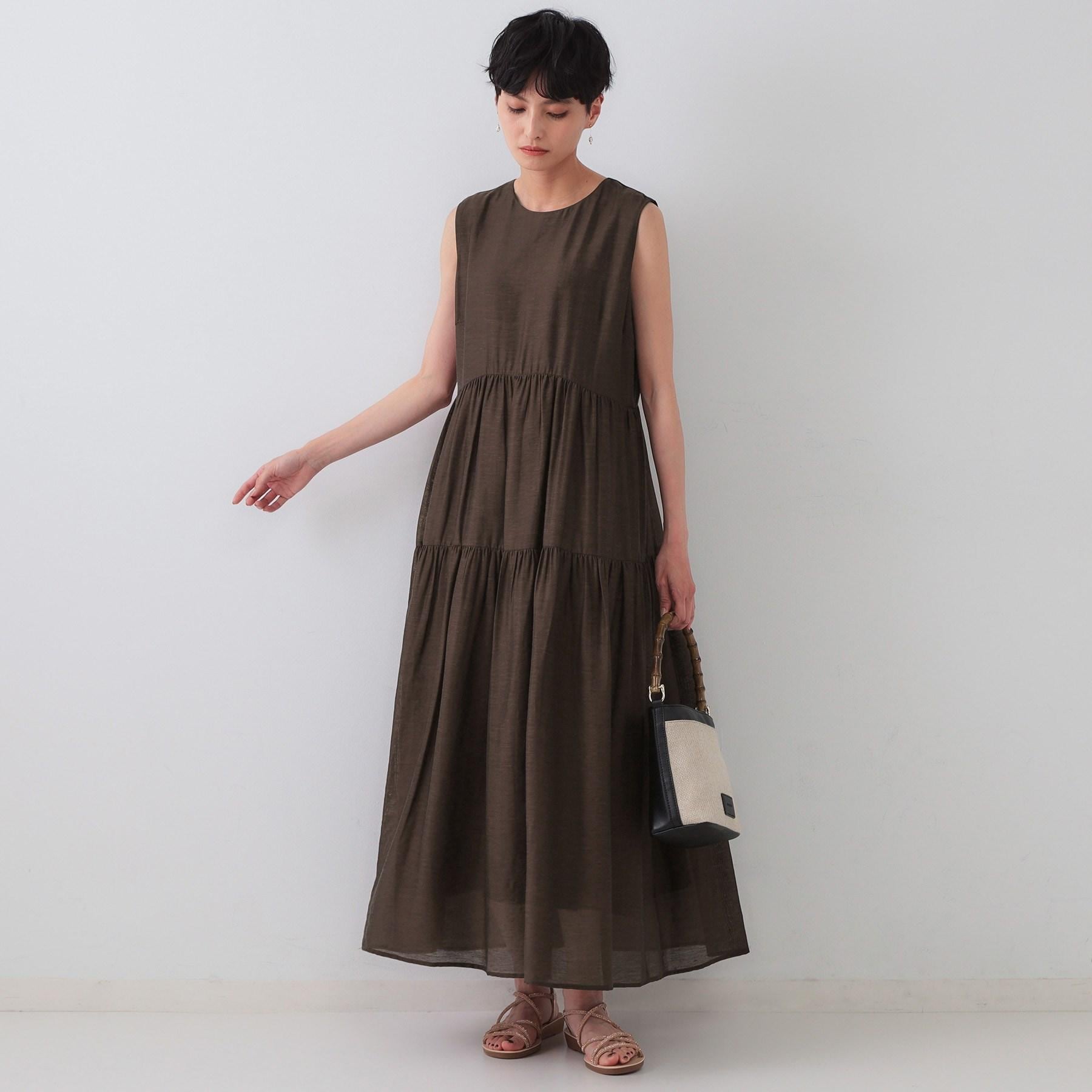 オペーク ドット クリップ OPAQUE.CLIP 麻混シアーギャザーティアードワンピース【洗濯機洗い可】 (ブラウン(044)) ブラウン(044)