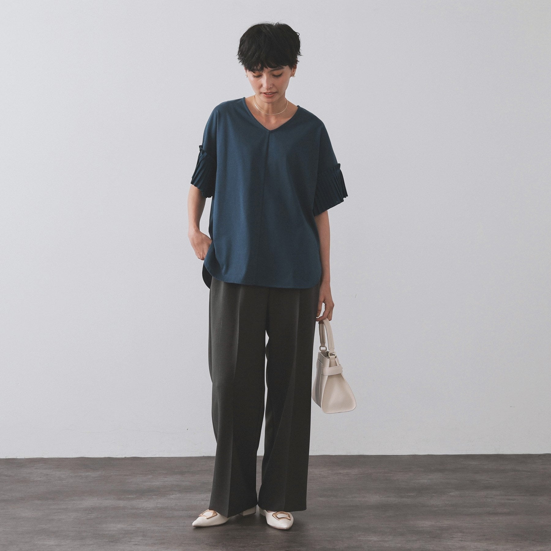 オペーク ドット クリップ OPAQUE.CLIP ラメストライプイージーワイドパンツ/セットアップ可【洗濯機洗い可/防シワ/吸水速乾】 (ブラック(319)) ブラック(319)