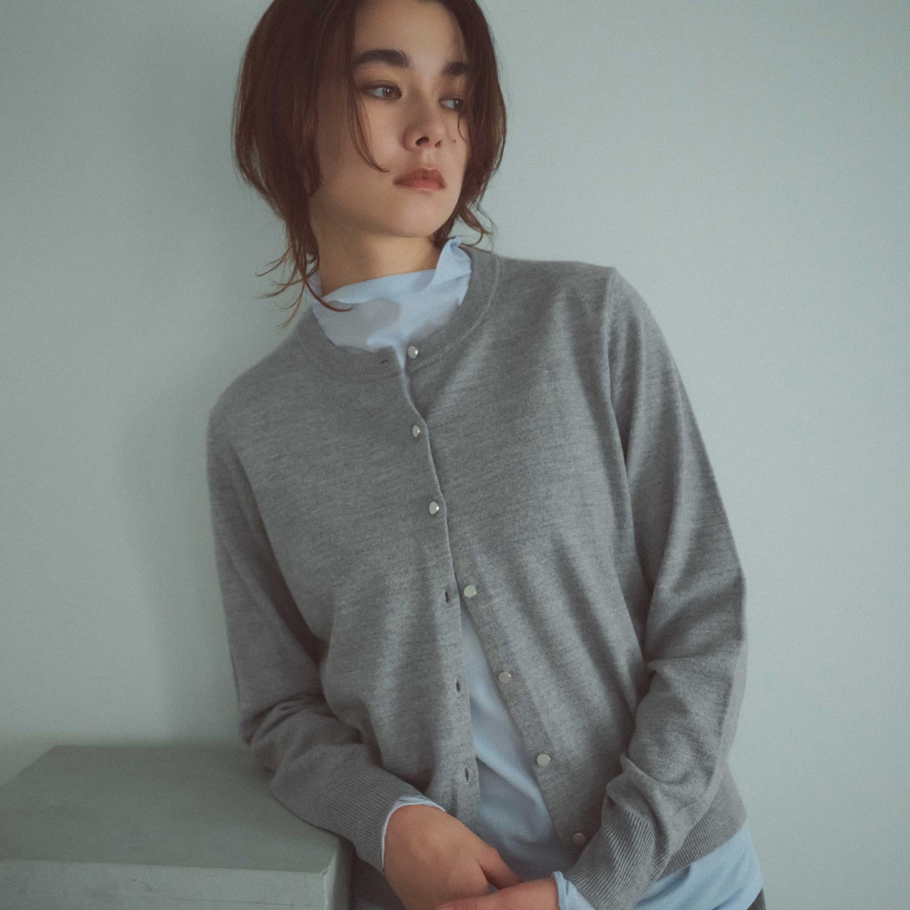 オペーク ドット クリップ OPAQUE.CLIP 《6色展開/SーLLサイズ》クルーニットカーディガン/FILIVIVI/フィルビビ【洗濯機洗い可】 (グレー(012)) グレー(012)