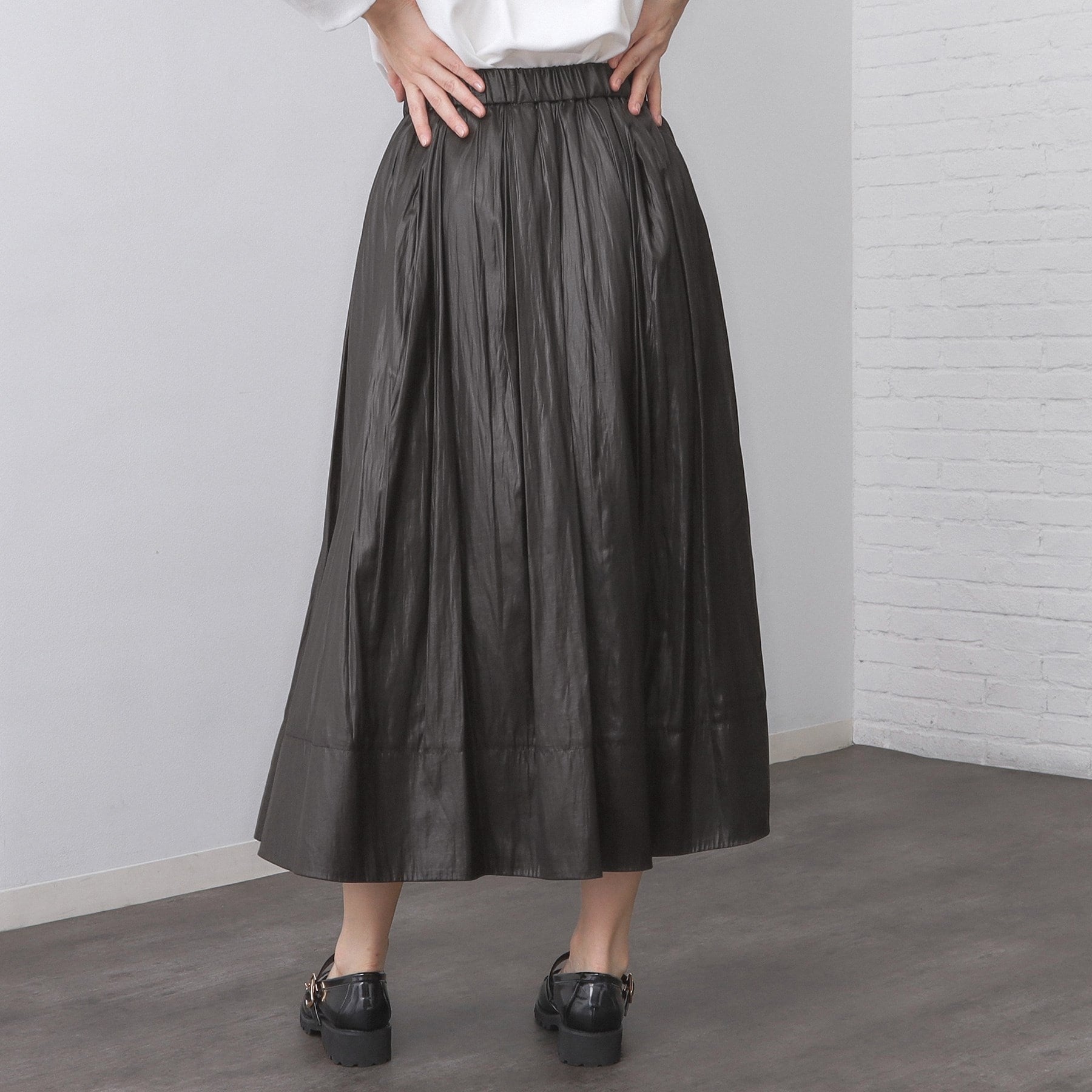 オペーク ドット クリップ OPAQUE.CLIP レザーライクタックフレアスカート【洗濯機洗い可】 (ボルドー(064)) ボルドー(064)