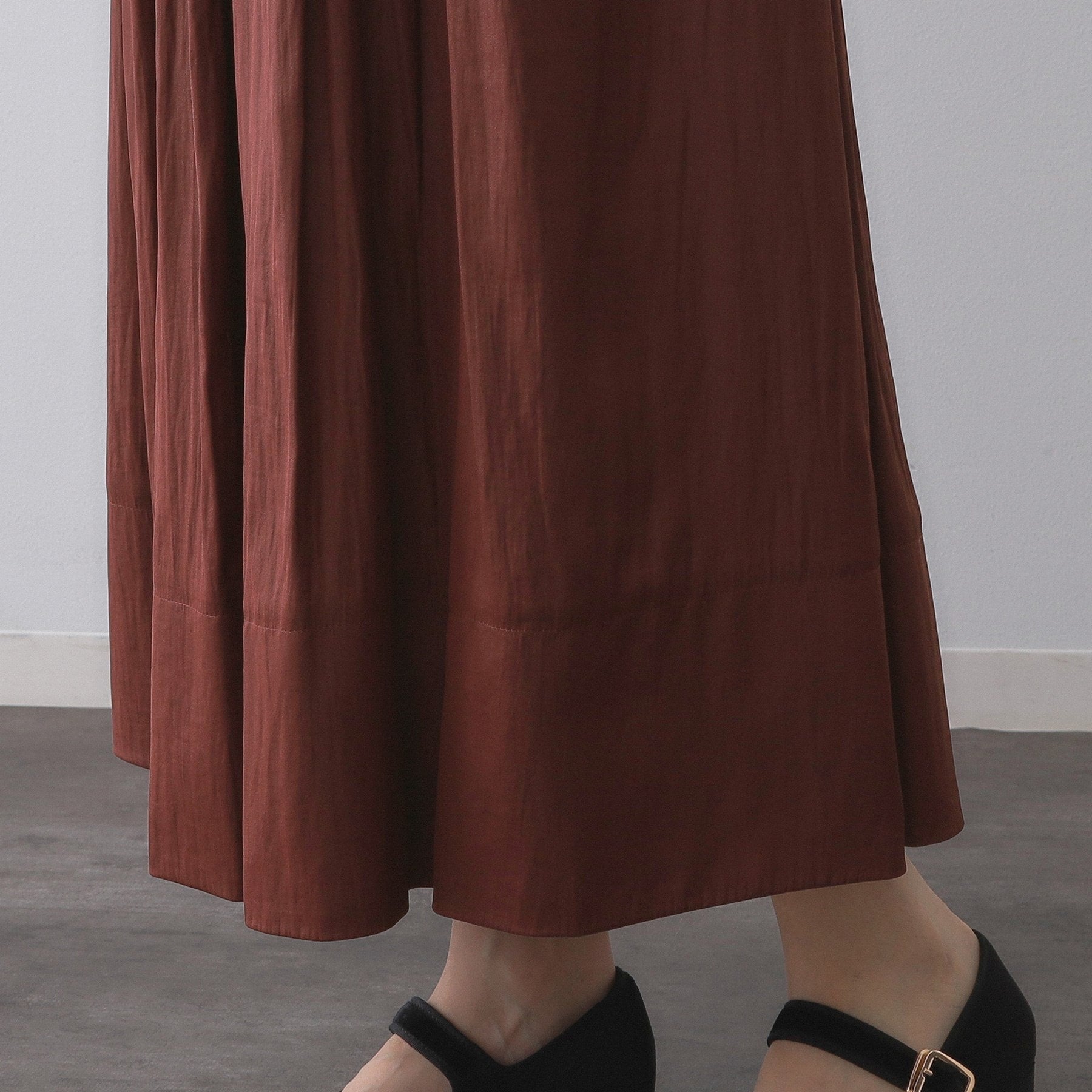 オペーク ドット クリップ OPAQUE.CLIP レザーライクタックフレアスカート【洗濯機洗い可】 (ボルドー(064)) ボルドー(064)