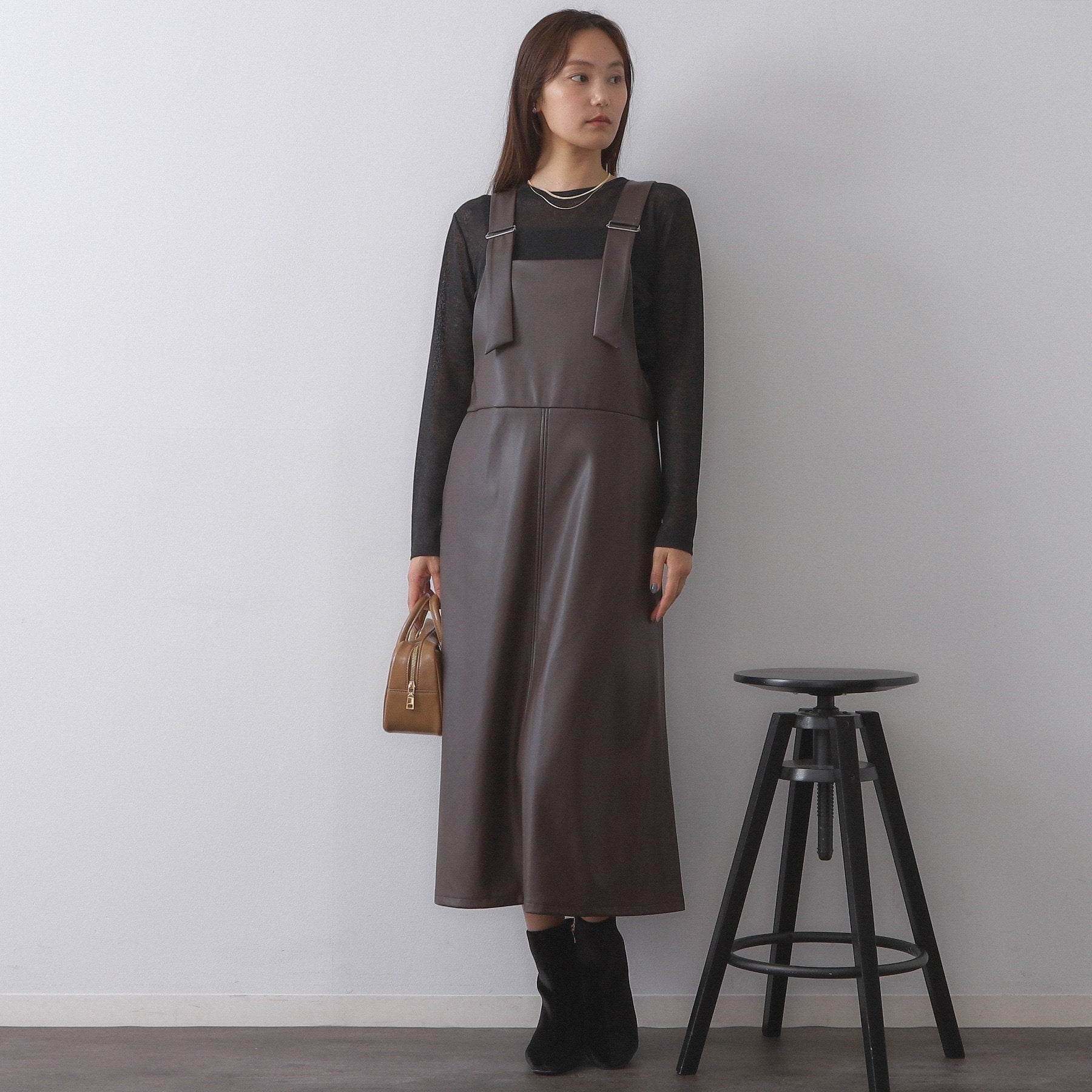 オペーク ドット クリップ OPAQUE.CLIP シアーラウンドネックカットソー【洗濯機洗い可】 (チャコールグレー(014)) チャコールグレー(014)