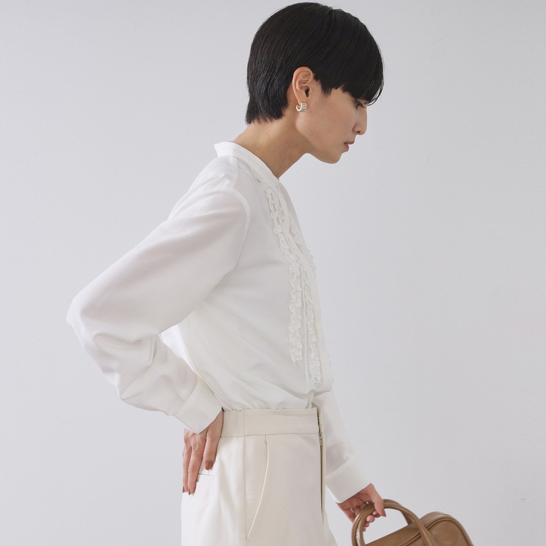 オペーク ドット クリップ OPAQUE.CLIP フロントフリルブラウス【洗濯機洗い可】 (ホワイト(001)) ホワイト(001)