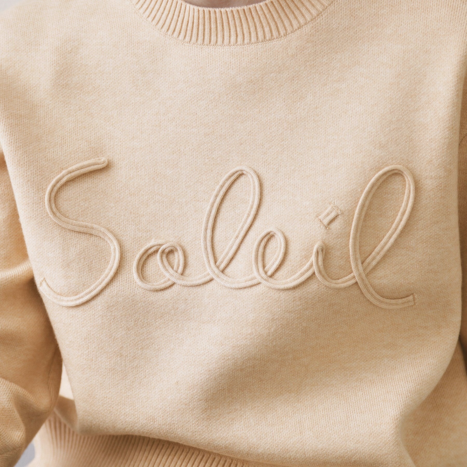 オペーク ドット クリップ OPAQUE.CLIP チェーン刺繍ロゴニットプルオーバー【洗濯機洗い可】 (ピンク(072)) ピンク(072)