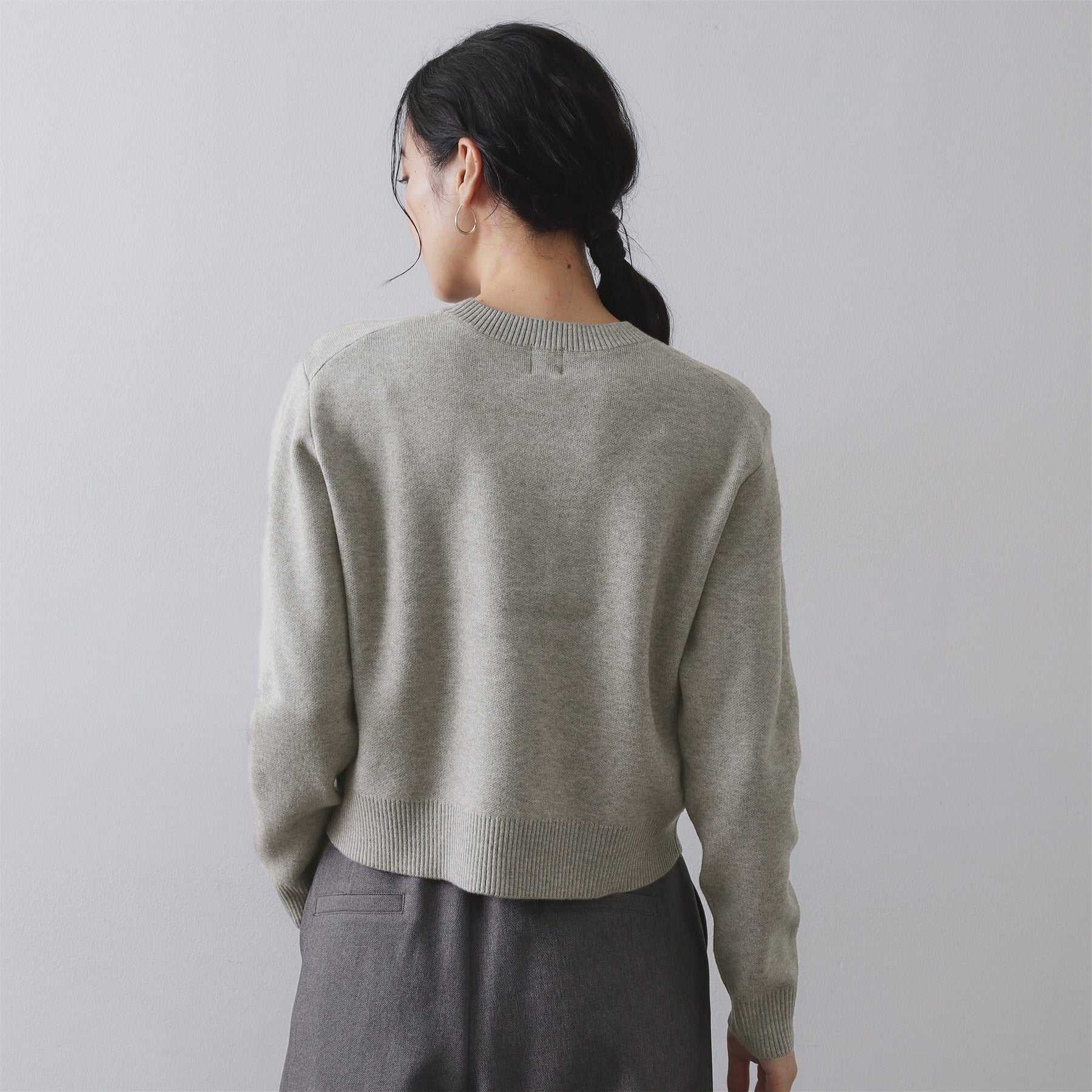 オペーク ドット クリップ OPAQUE.CLIP チェーン刺繍ロゴニットプルオーバー【洗濯機洗い可】 (ピンク(072)) ピンク(072)