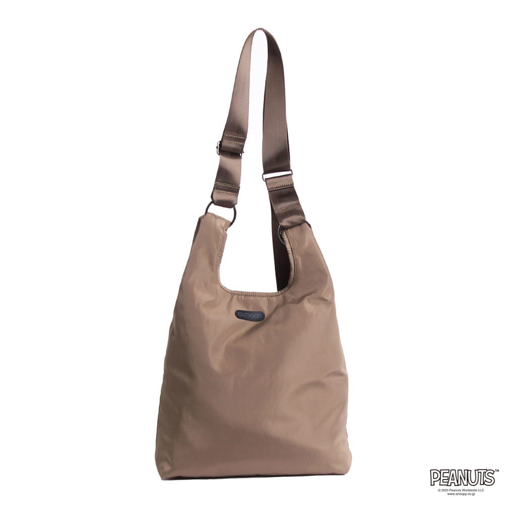 アウトドアプロダクツ OUTDOOR PRODUCTS アウトドアプロダクツ OUTDOORPRODUCTSPEANUTSコレクション スヌーピー 2Wayショルダー (クロ) クロ