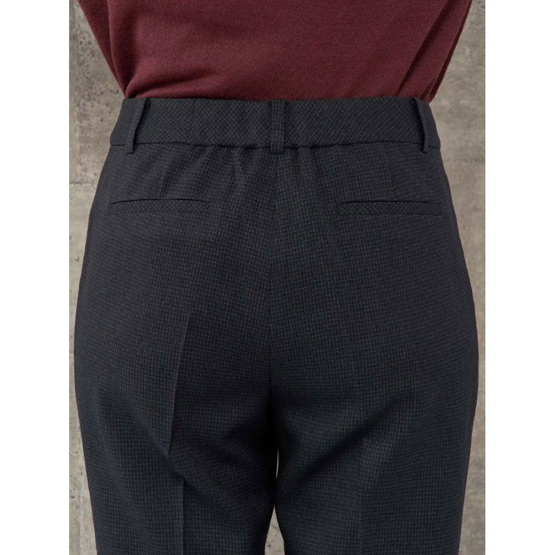 パーフェクトスーツファクトリー Perfect Suit FActory <WEB限定>千鳥格子 メランジ調スーツ テーパードパンツ (ネイビー) ネイビー