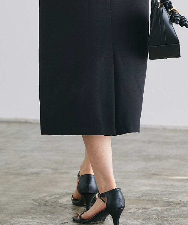 Marvelous by Pierrot Shoulder Frill V-Neck Jumper Skirt