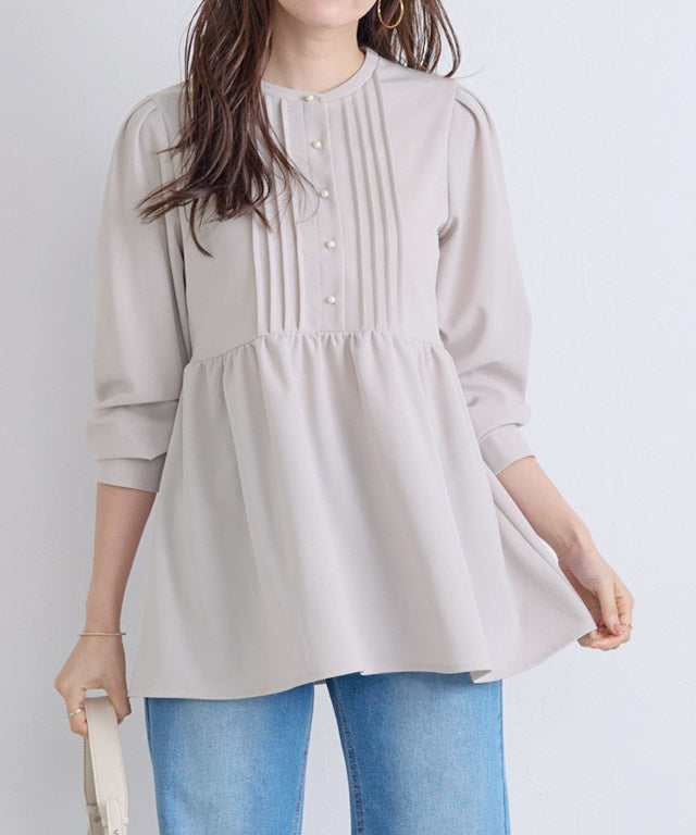 ピエロ Pierrot 【低身長向け】ピンタックパールフレアTブラウス (ライトブルー) ライトブルー