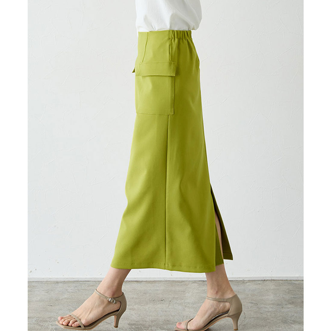側邊翻蓋口袋I型裙子
