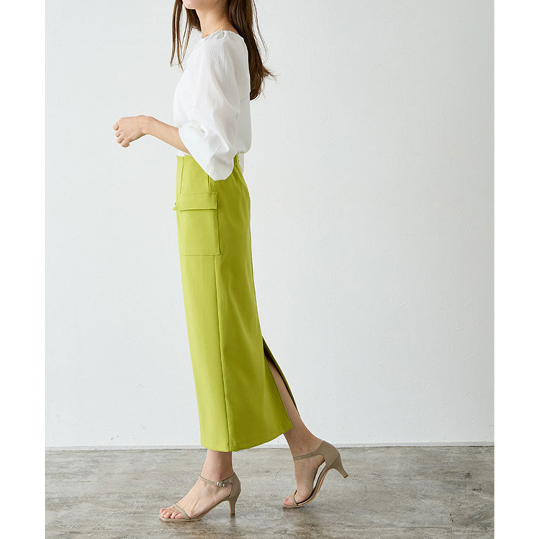 側邊翻蓋口袋I型裙子