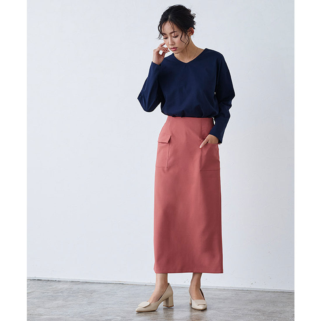 側邊翻蓋口袋I型裙子