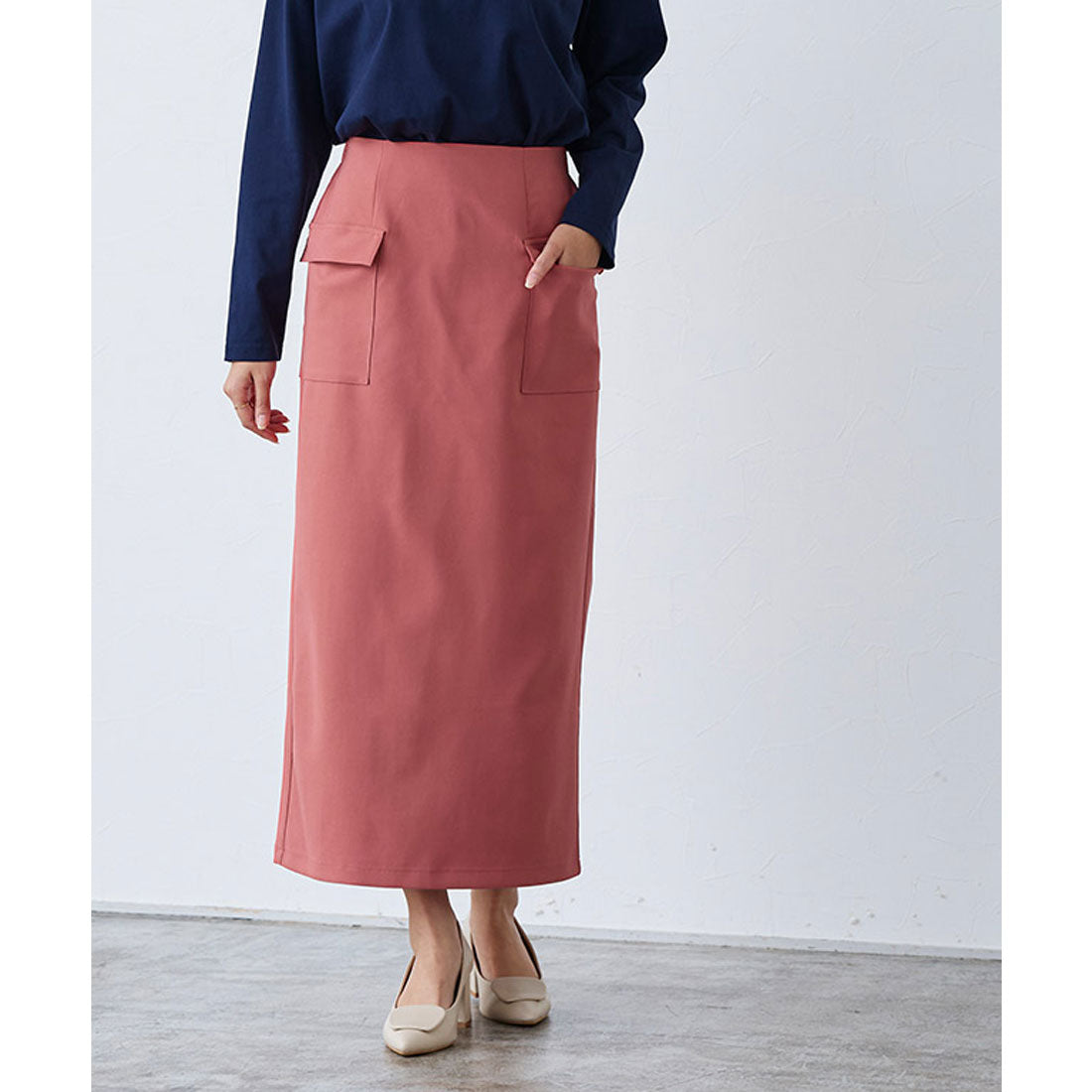 側邊翻蓋口袋I型裙子