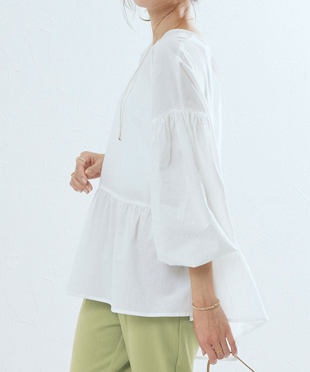 ギャザー切替ボリュームスリーブブラウス